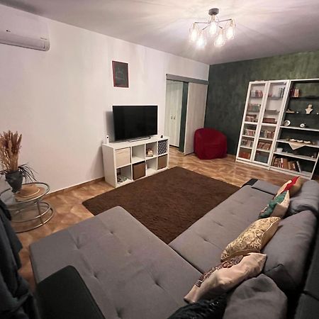 Casa Cartilor - House Of Book'S Apartment Bucharest Luaran gambar