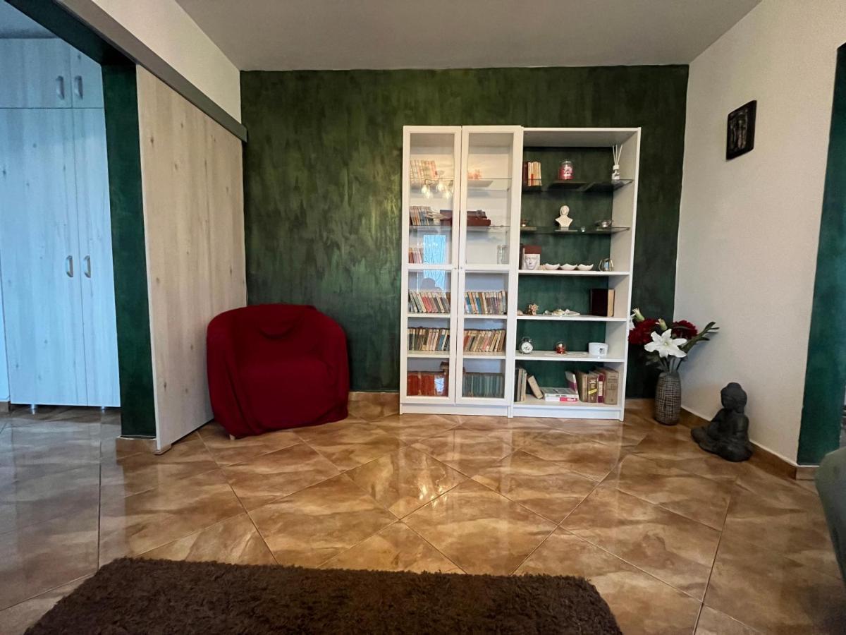 Casa Cartilor - House Of Book'S Apartment Bucharest Luaran gambar